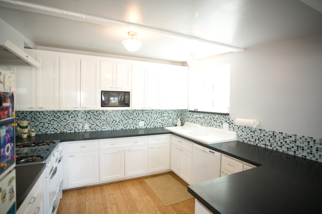 Clean Kitchen